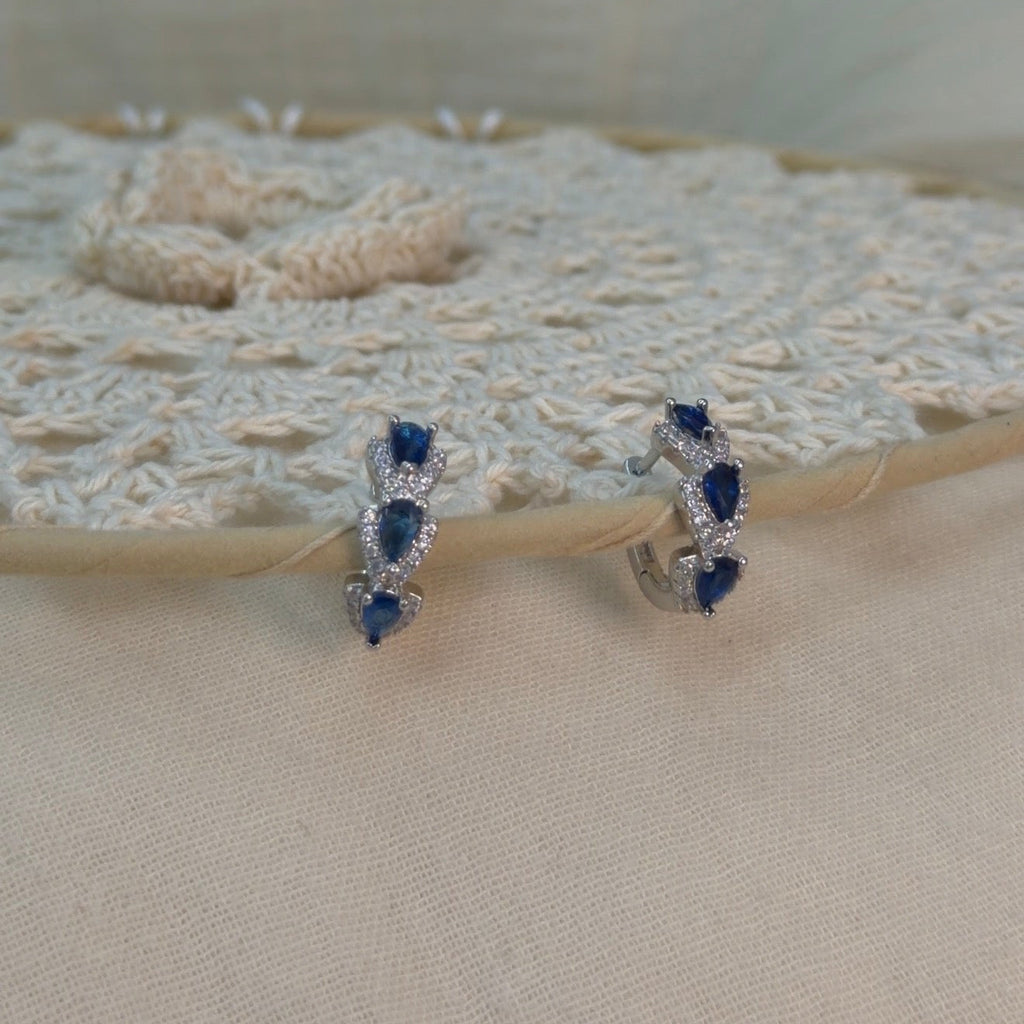 S925 silver round blue earrings